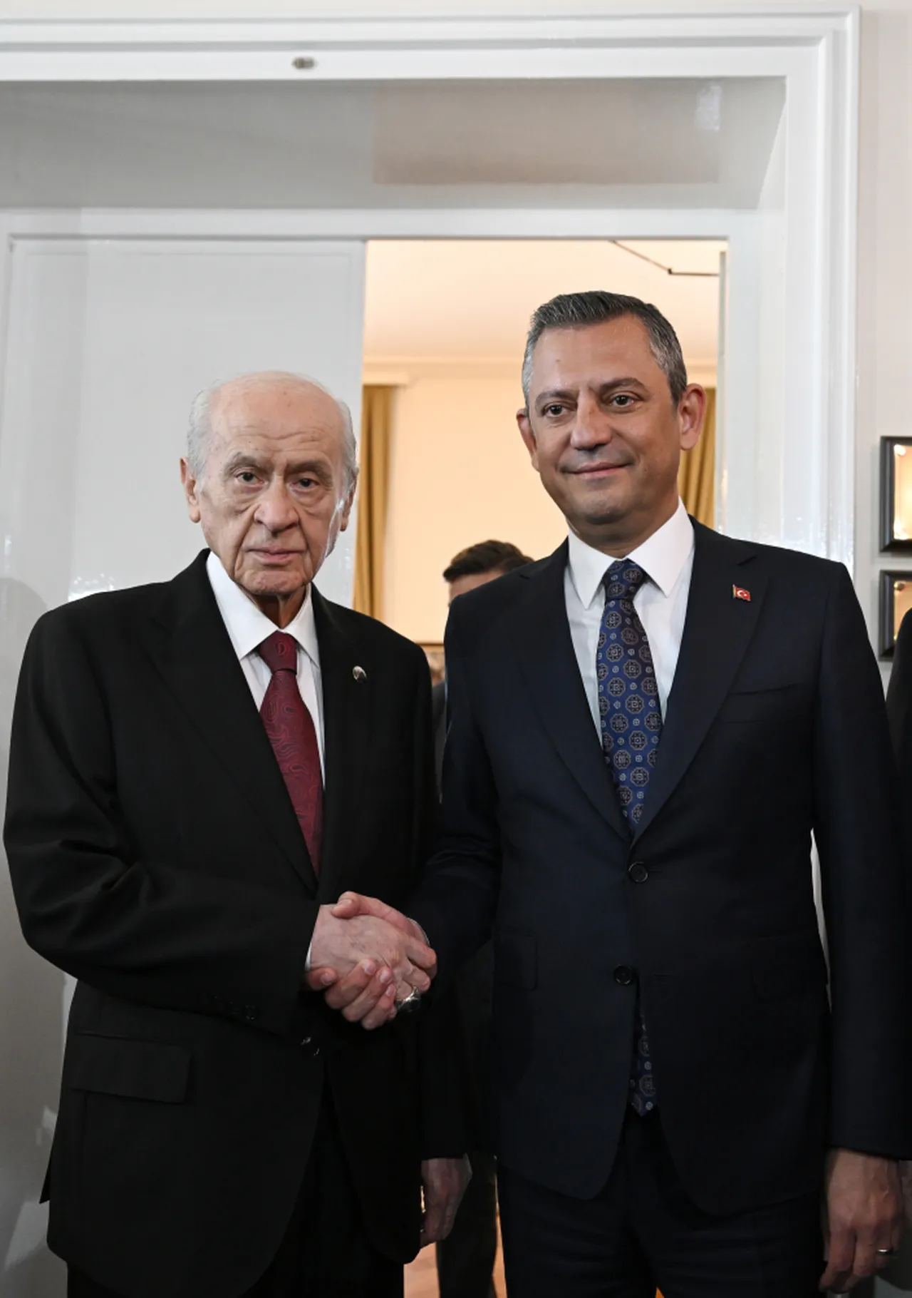 Devlet Bahçeli'den önce Özel'e ardından Kılıçdaroğlu'na telefon!