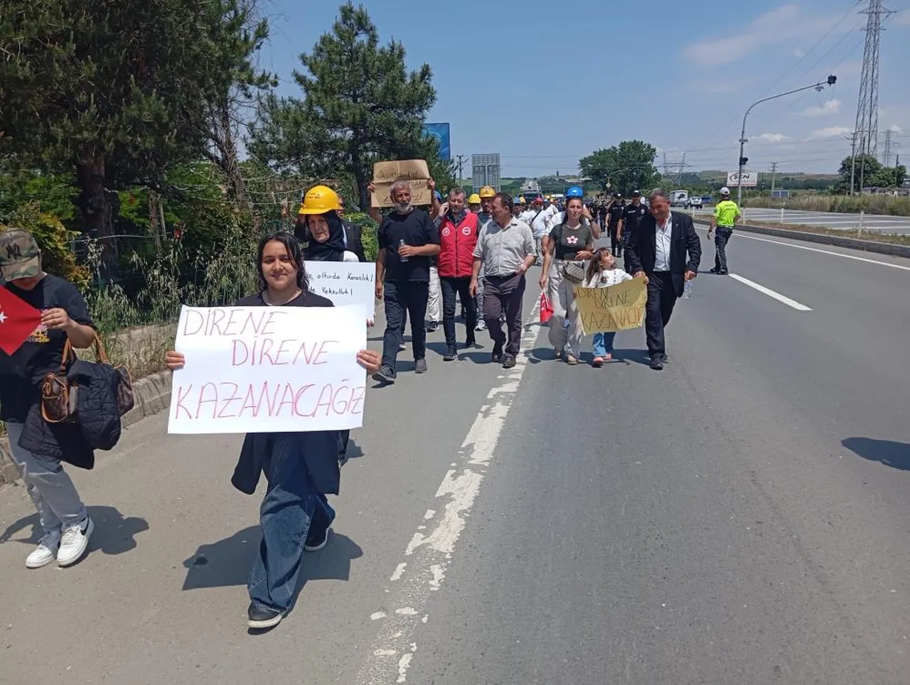 Edirne’deki eylemlere işçilerin aileleri de katıldı! Hak arayışı sürüyor