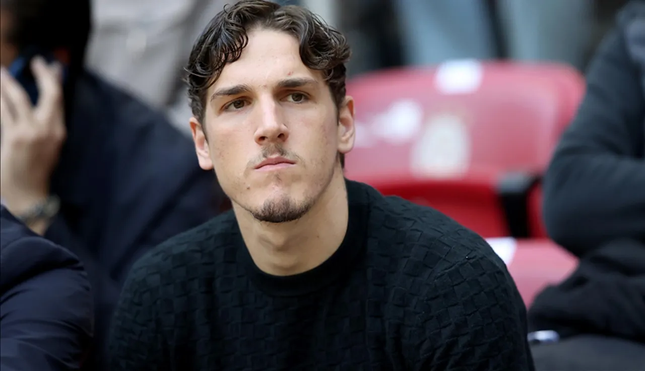 Udinese'de 34 maça çıkan Nicolo Zaniolo, 6 gol attı ve 6 asist yaptı.
