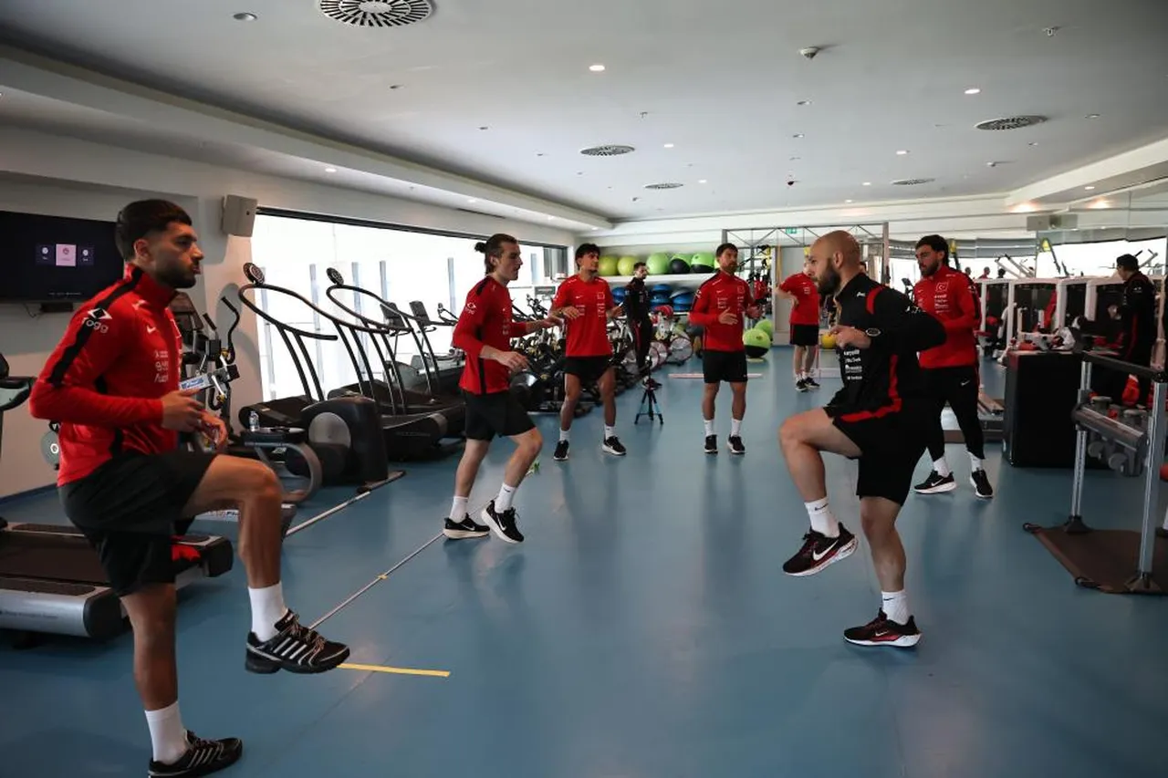 Milli Takım Dünya Kupası hazırlıklarını sürdürüyor! Futbolcular dayanıklılık testinden geçirildi