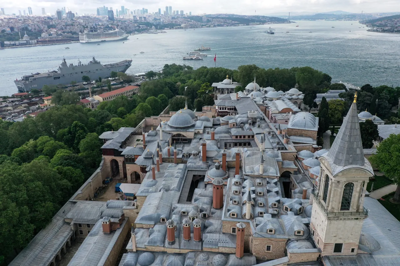 Topkapı Sarayı bayramda açık mı, ücretsiz mi? 2026 Kurban Bayramı ziyaret saatleri