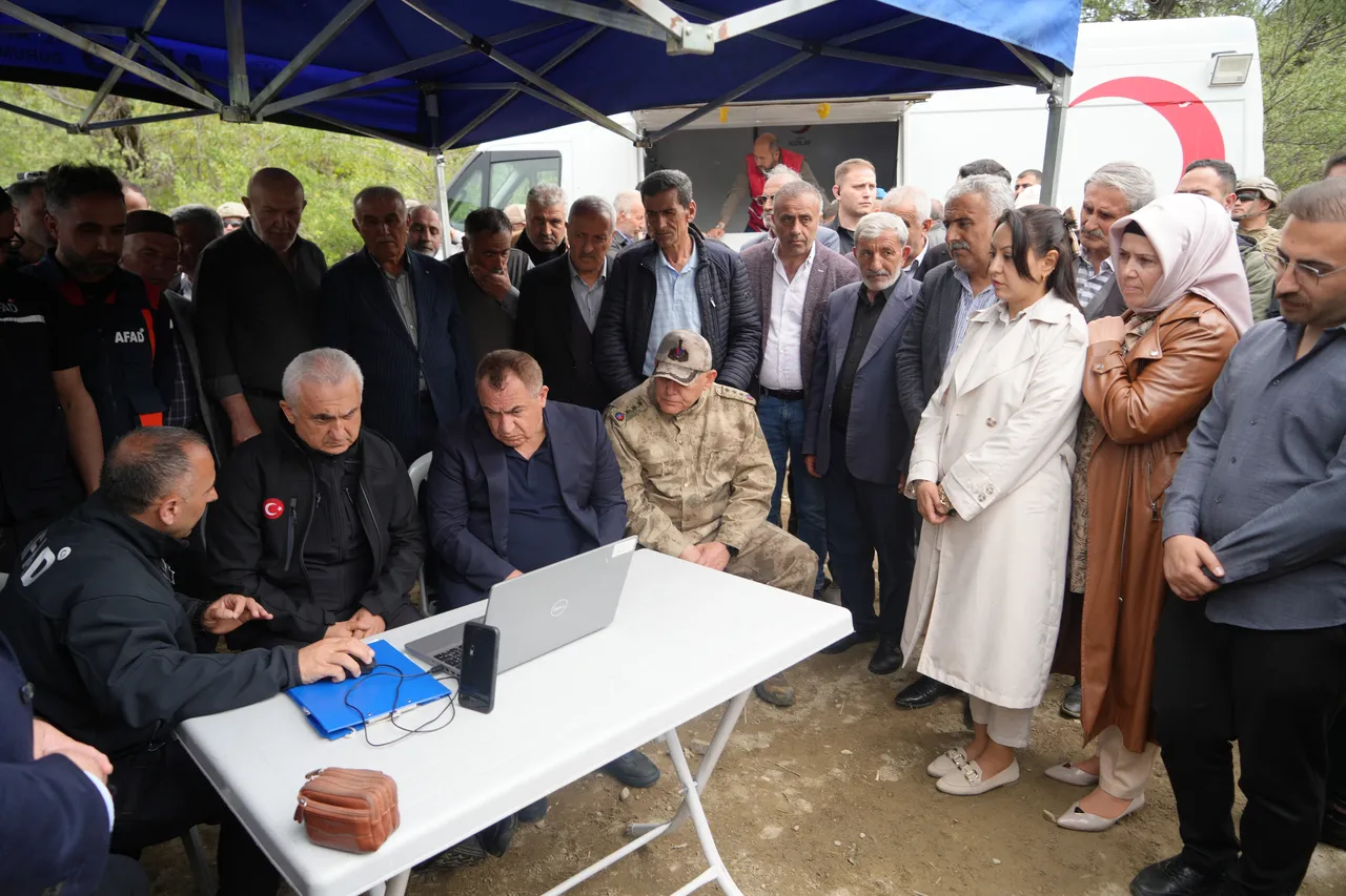 Üç il Gülsima Yıldız için seferber oldu! Köprüden çaya düşmüştü...