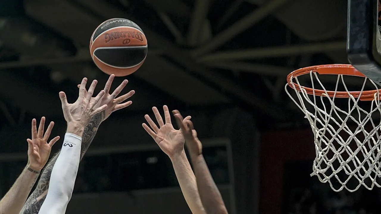 Anadolu Efes-Türk Telekom maçı hangi kanalda, saat kaçta? (Basketbol Süper Ligi play-off çeyrek final)