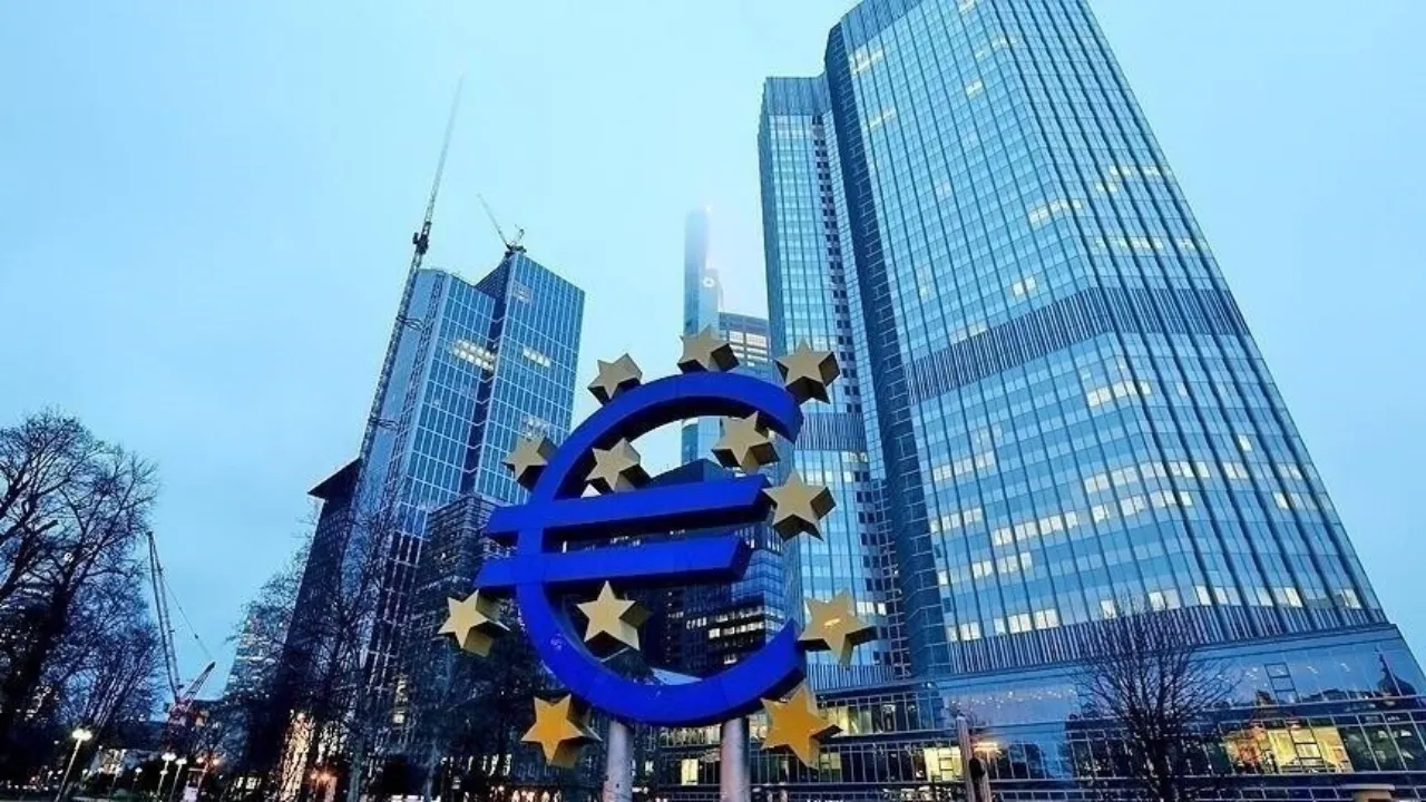 Avrupa Merkez Bankası, dünyayı bekleyen risklere dikkat çekti 
