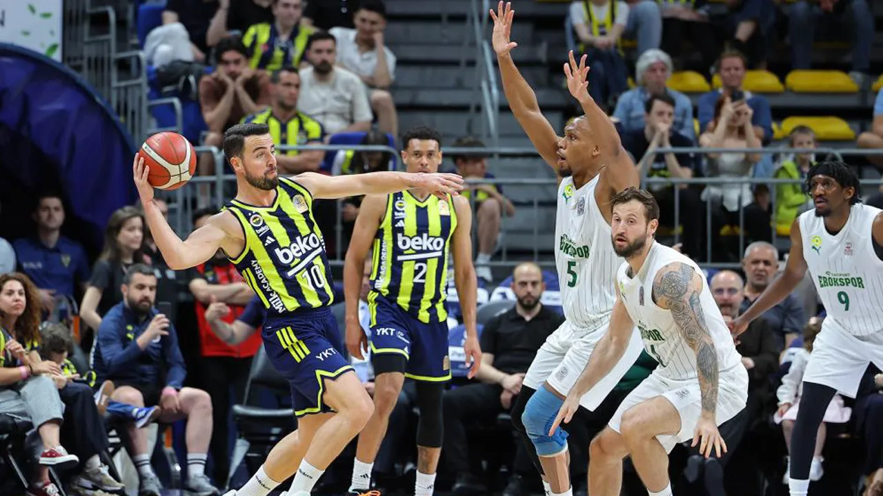 Basketbol Süper Ligi: Fenerbahçe seride 1-0 önde