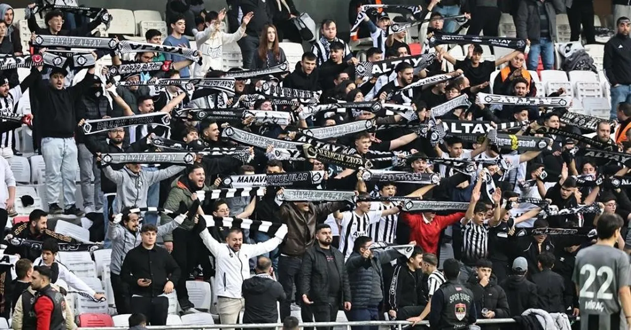 Altay, TFF 3'üncü Lig 4'üncü Grup'ta sezonu 28 puanla 12'nci sırada tamamladı.
