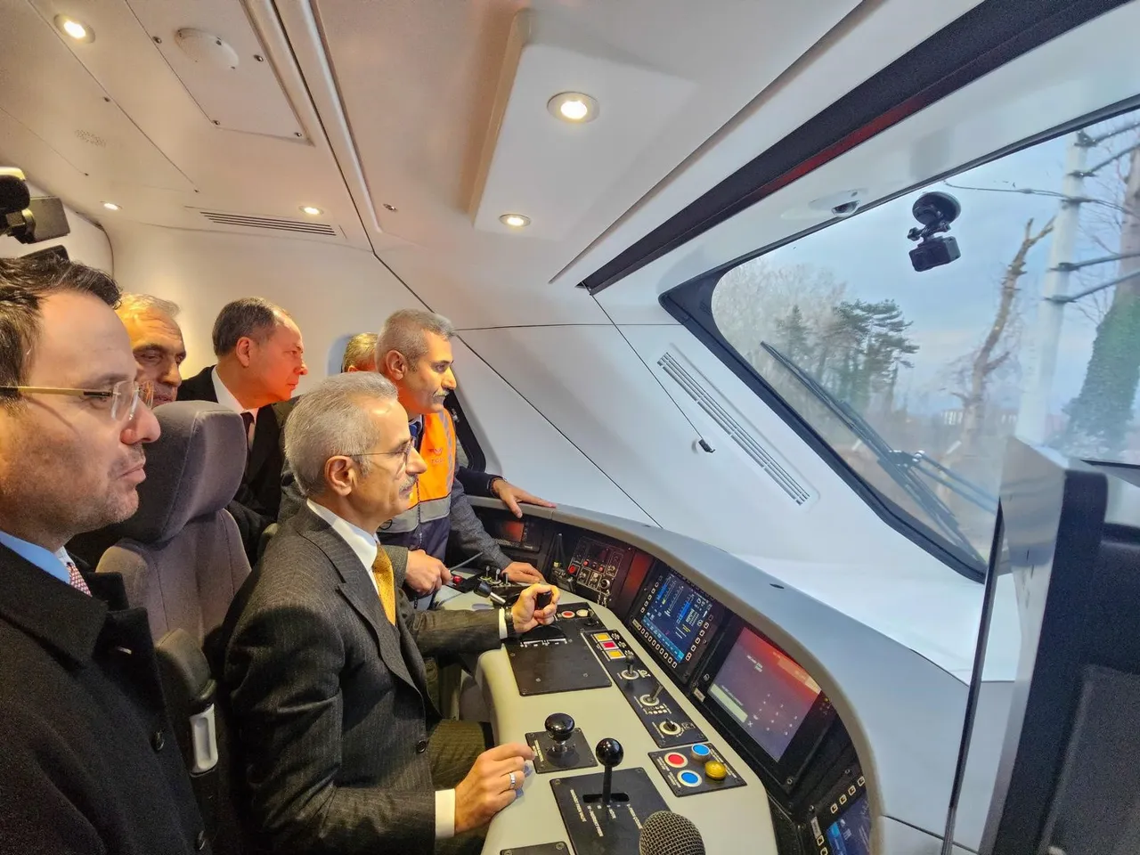 İlk hızlı trenimizden müjde! Saatte 240 kilometre hıza ulaştı