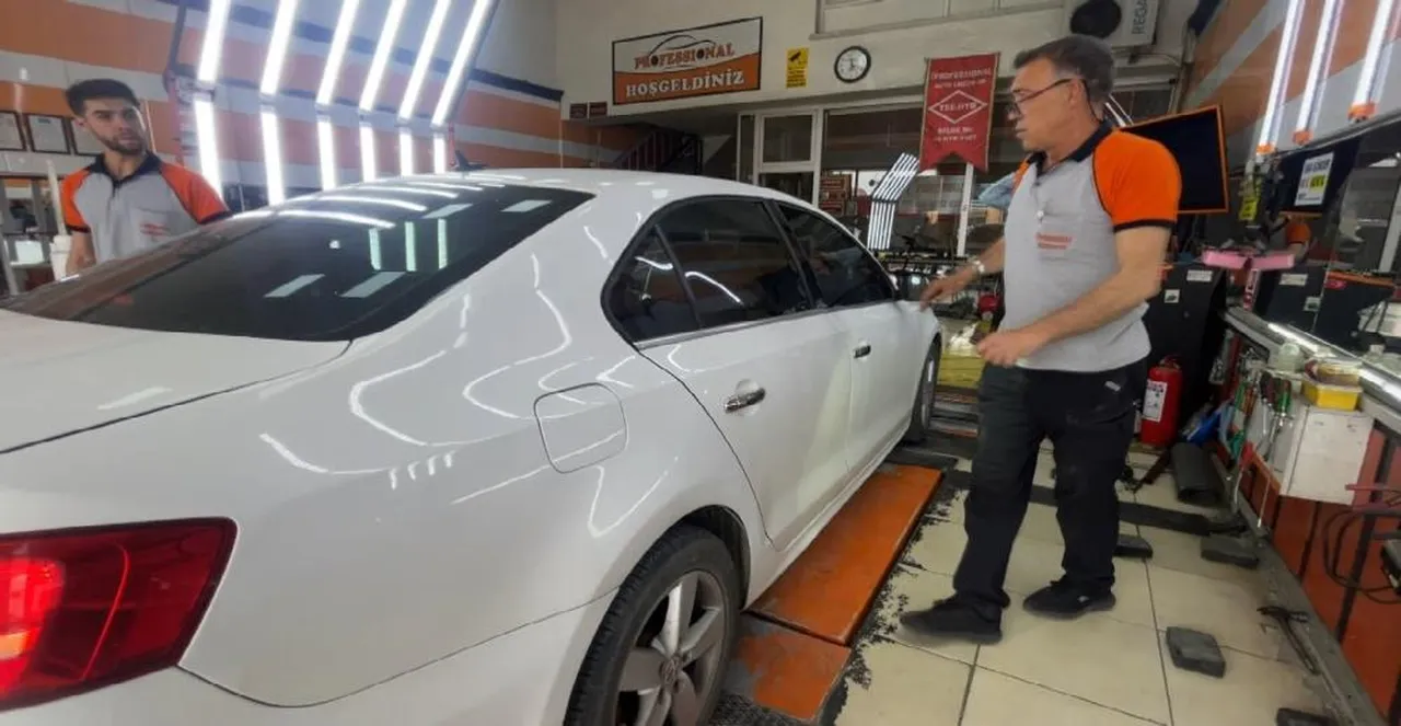 Önü 2011, arkası 2015 model! 'Değişen yok' dendi, gerçek ekspertizde ortaya çıktı