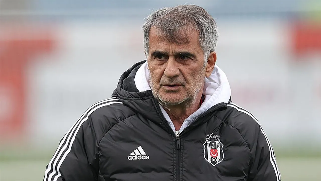 Güneş, Beşiktaş'ta 2 farklı dönemde görev aldı.