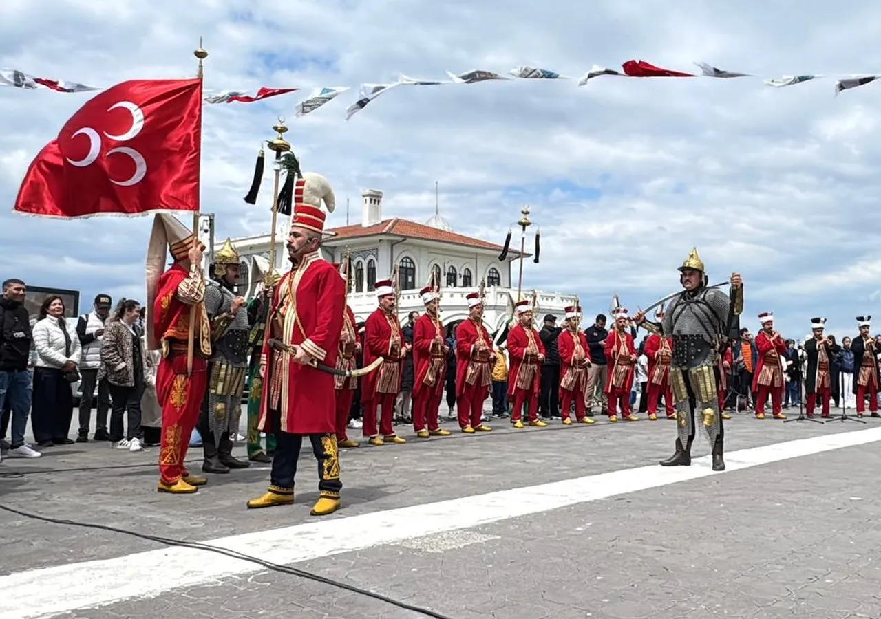 İstanbul'un fethinin 573. yıl dönümü çeşitli etkinliklerle kutlandı.