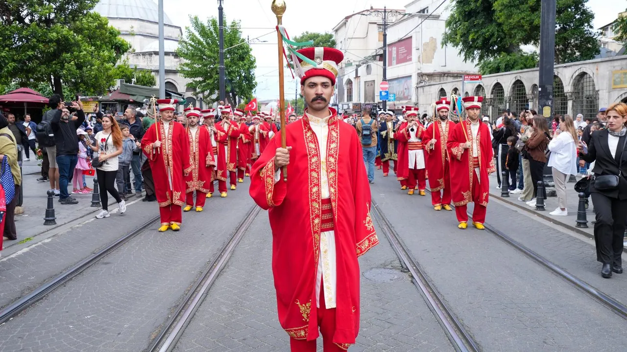 İstanbul'un fethinin 573. yıl dönümü çeşitli etkinliklerle kutlandı.
