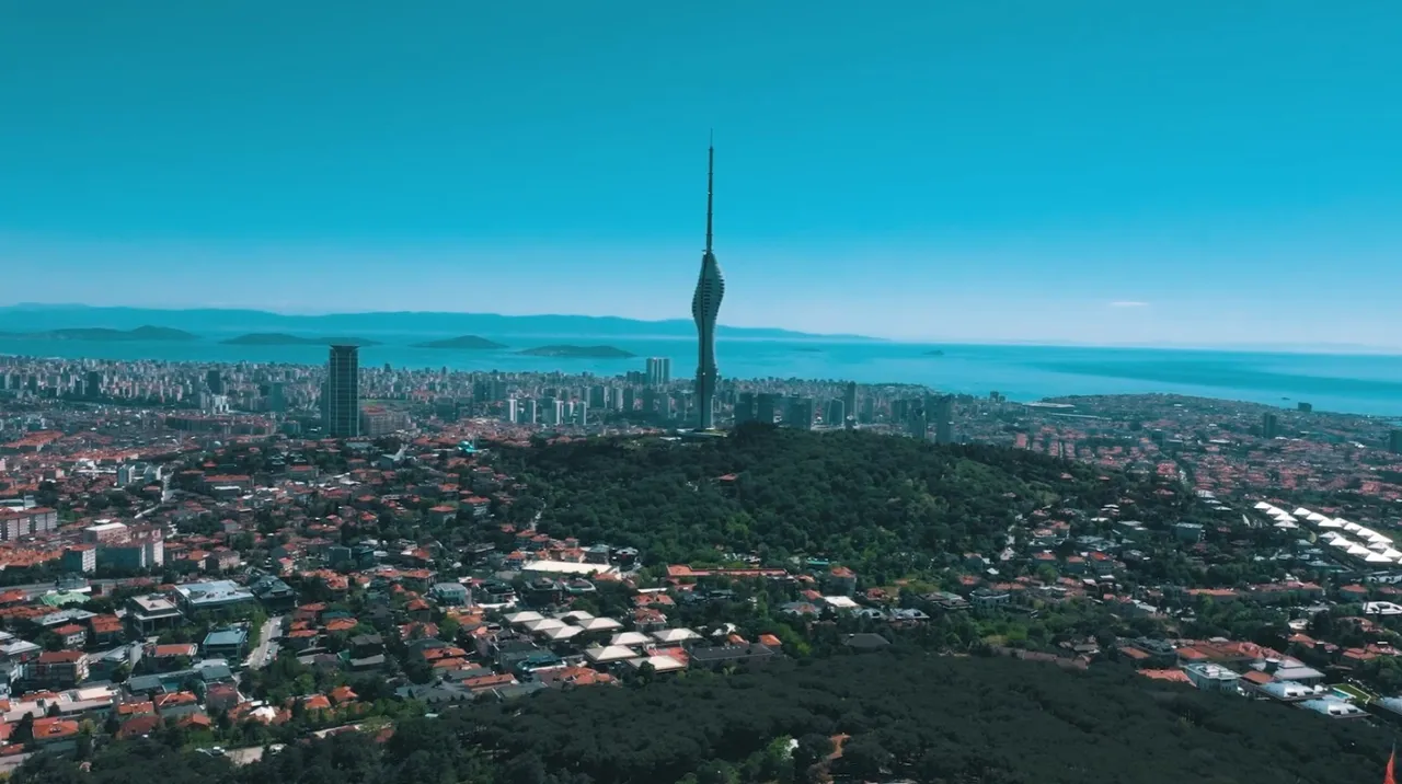 İstanbulun zirvesine rekor akın! 5 yılda 2.8 milyon ziyaretçi