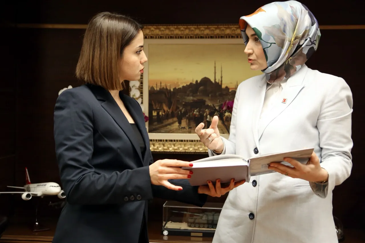 Kübra Güran Yiğitbaşı ile bayram sohbeti... "Benim rol modelim kaymakam babam"