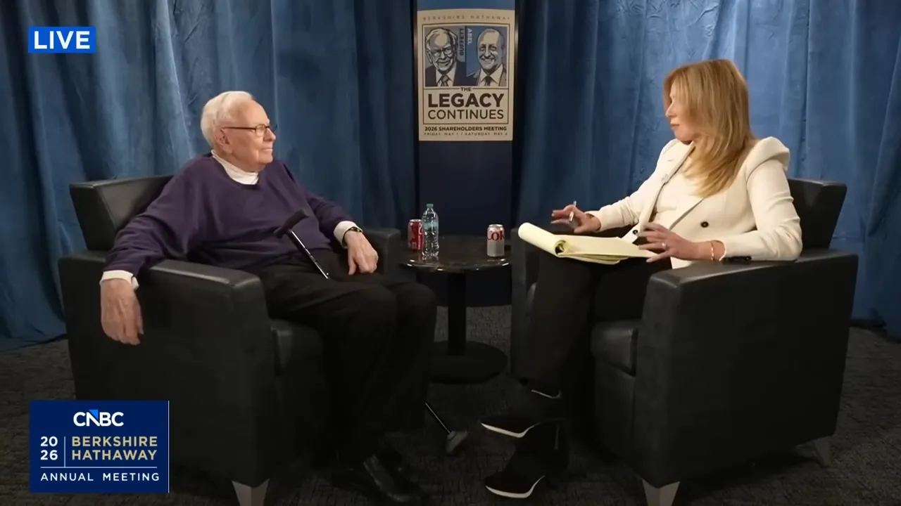 Warren Buffett, Forbes'un 'dünyanın en zenginleri' listesinde 9. sırada bulunuyor.