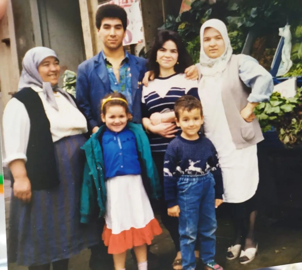 Bakan Göktaş’tan eleştirilere fotoğraflı cevap: Gurbet tercih değil gerçeklik