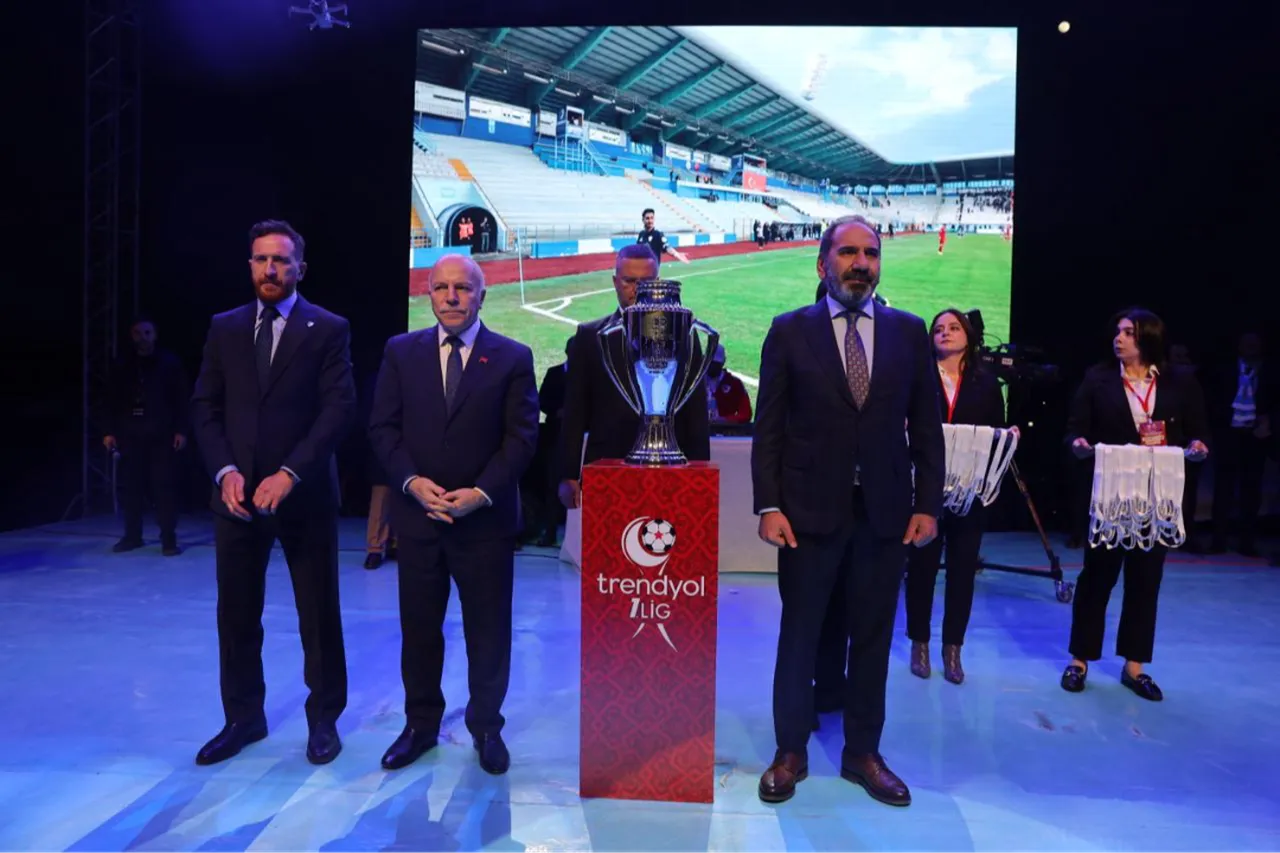 Erzurumspor Süper Lig'e çıktı mı, hangi takımlar Süper Lig'e yükseldi? TFF 1. Lig play-off takvimi
