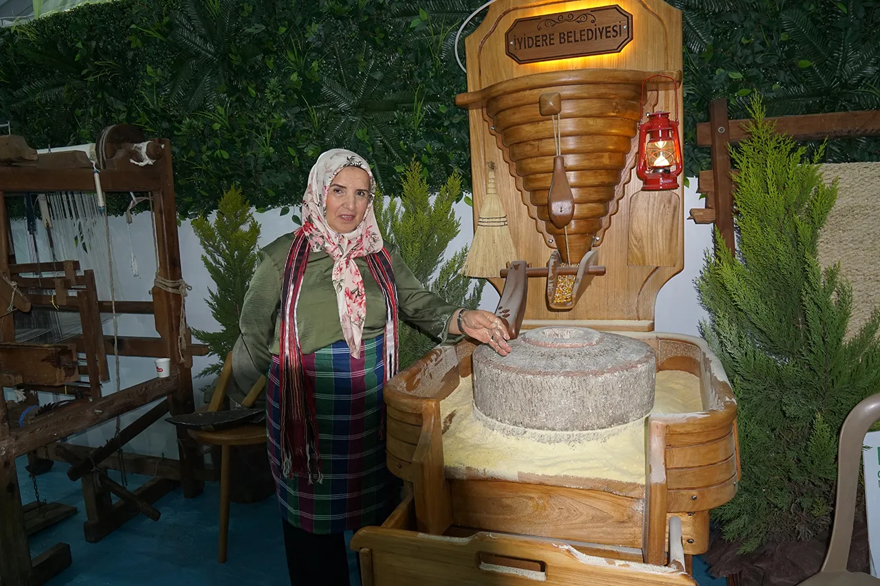 Sadece mavi ve yeşille resmi yapılabilen şehir: Rize