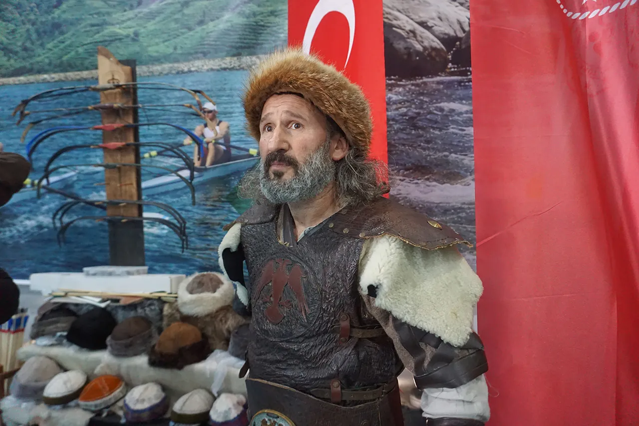 Sadece mavi ve yeşille resmi yapılabilen şehir: Rize