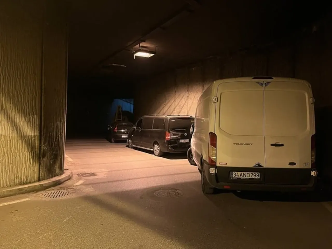 Sağlık ekiplerine hatalı park engeli! Hayat kurtarma yarışında zor durumda kalıyorlar