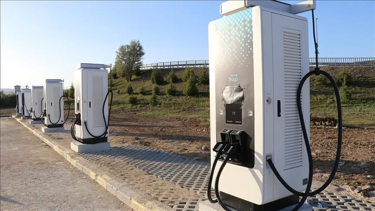 Tesla Türkiye'den şarj fiyatlarına zam