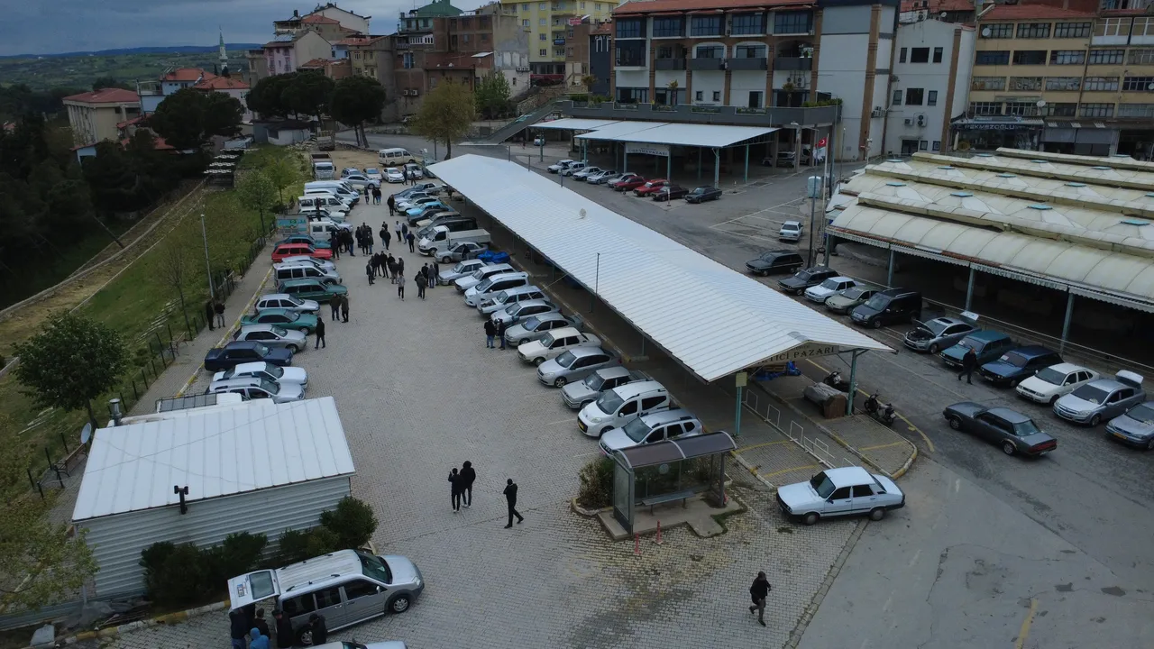 Yarım asırlık efsane! Değişensiz, 100 bin km'de… 210 bine alıcı buldu