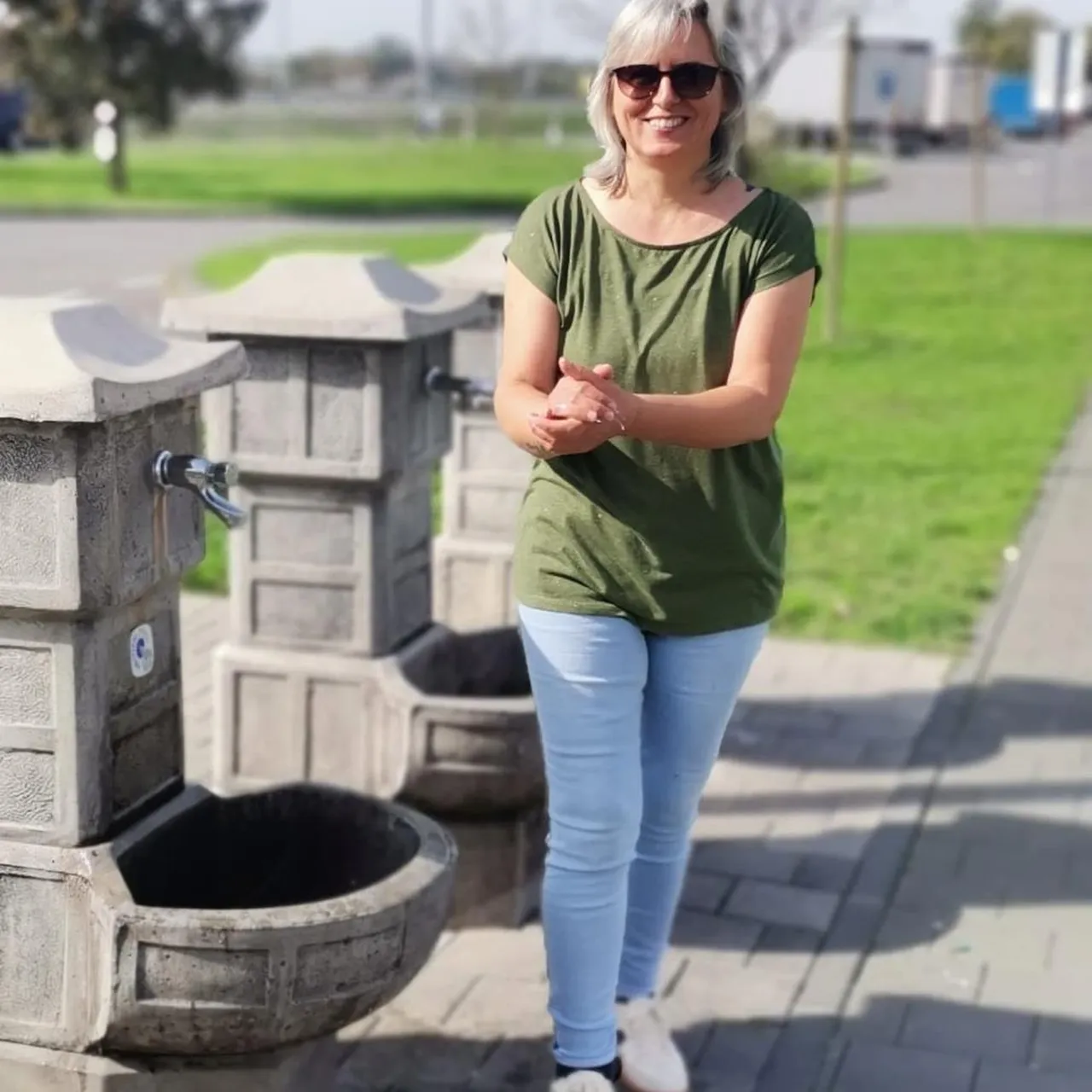 Bayrama gittiği köyünce can verdi! Ünlü yazar gözyaşları ile defnedilirken, olayın aslı belli oldu