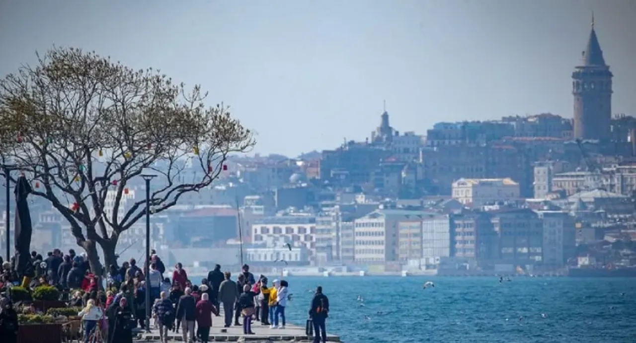 GÜNEŞ YÜZÜNÜ GÖSTERİYOR!