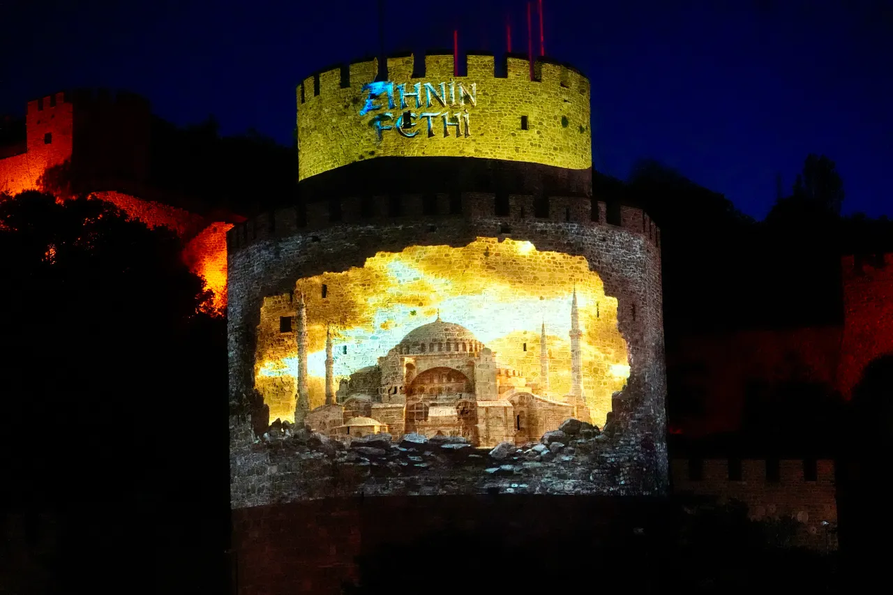 Gurur dolu kutlama! İstanbul'da fetih coşkusu