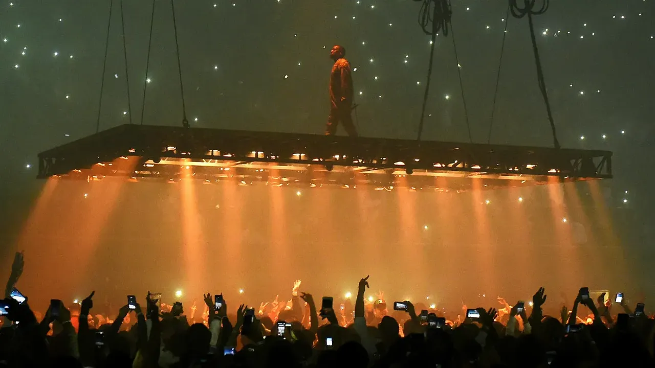 Kanye West konseri nerede, ne zaman? İşte konser programı ve bilet fiyatları