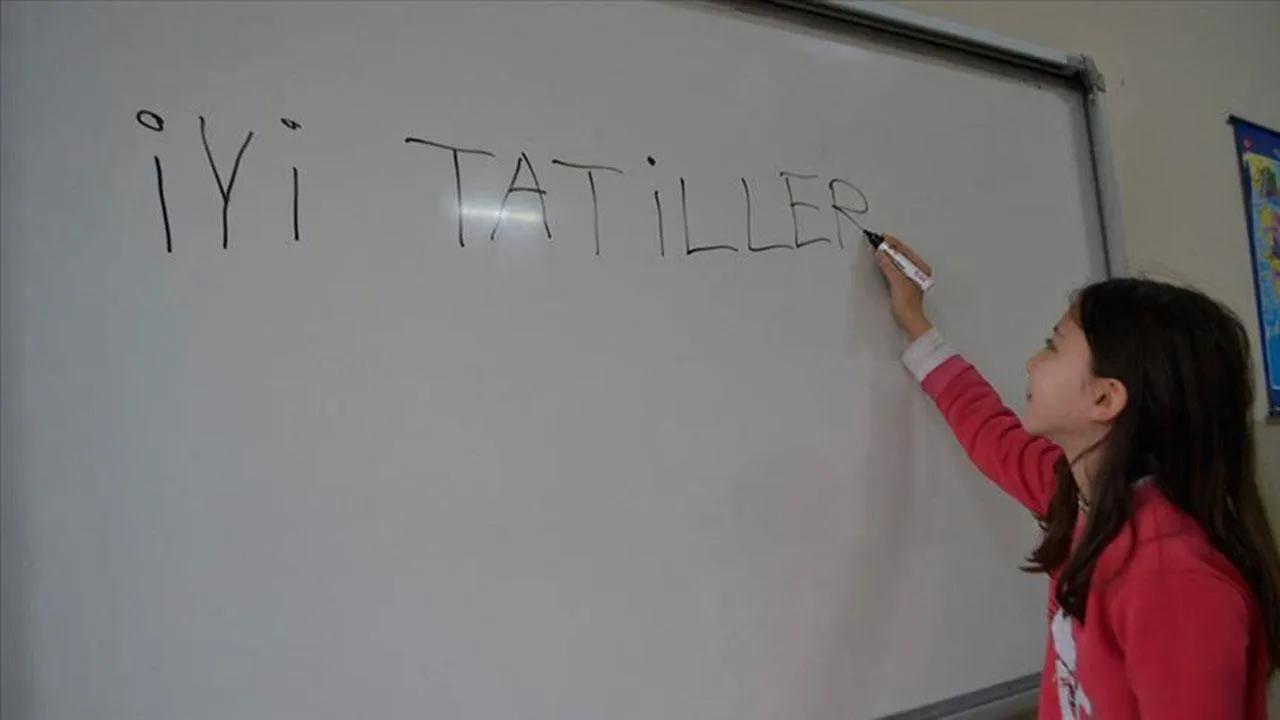Okullar ne zaman kapanacak, yaz tatili ne zaman?