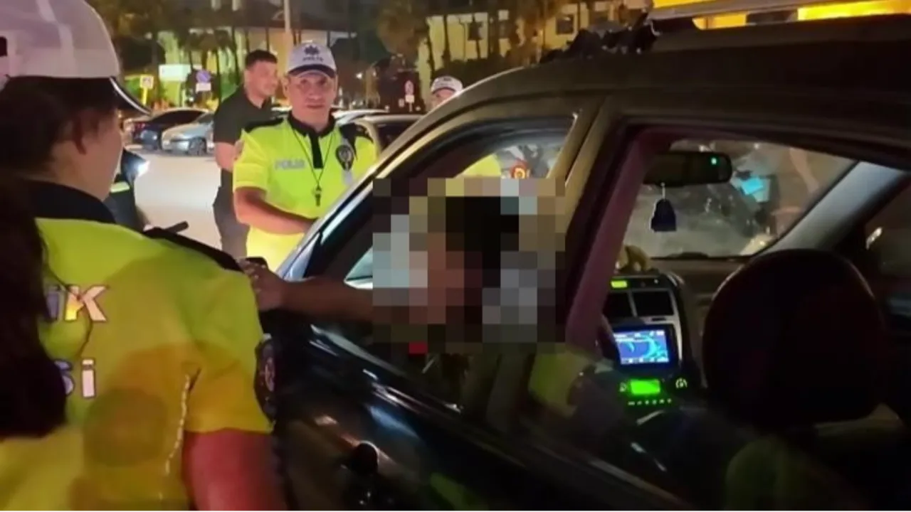 'Anksiyetem tuttu' dedi, polise çarpıp kaçtı! 557 bin TL ceza yedi