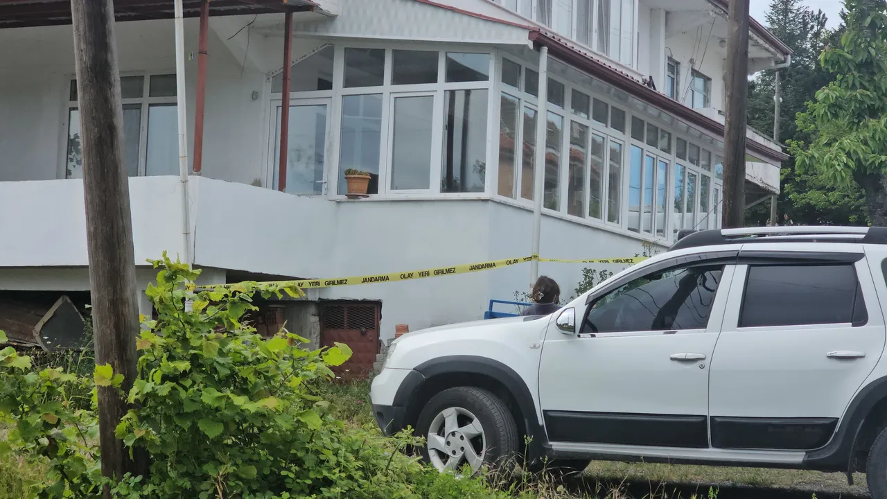 Kız arkadaşının ihbarı sonrası korkunç son: 28 yaşındaki genç ölü bulundu
