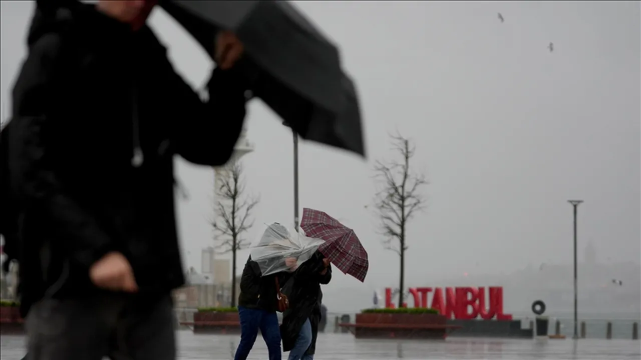 Meteoroloji saat vererek uyardı! 8 ilde gök gürültülü sağanak yolda