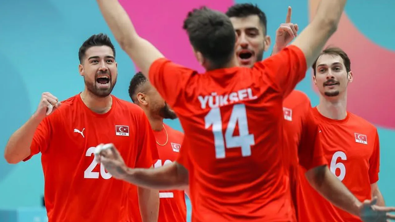 Milliler, İtalya'yı 3-0 yendi