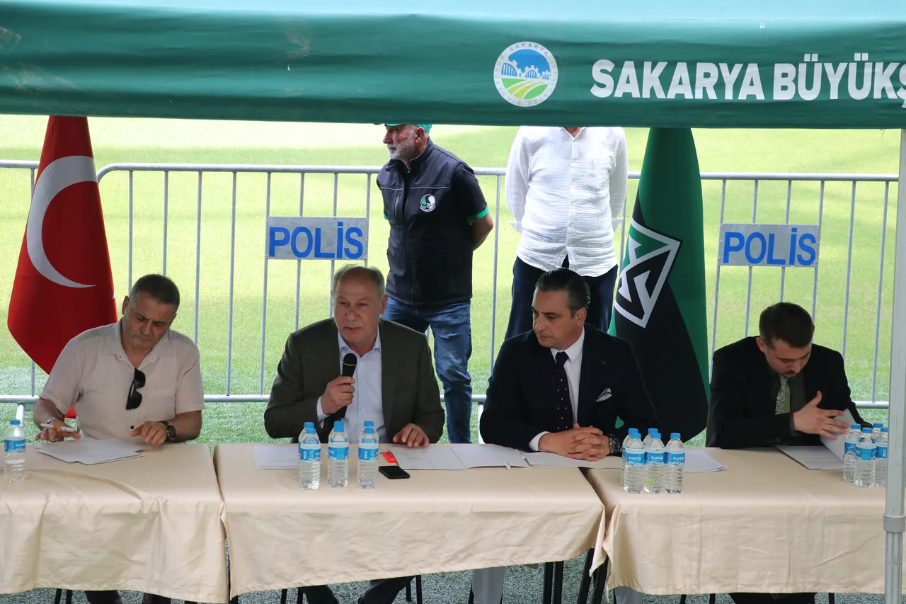 Sakaryaspor’da genel kurul gerginliği: Kongre ertelendi