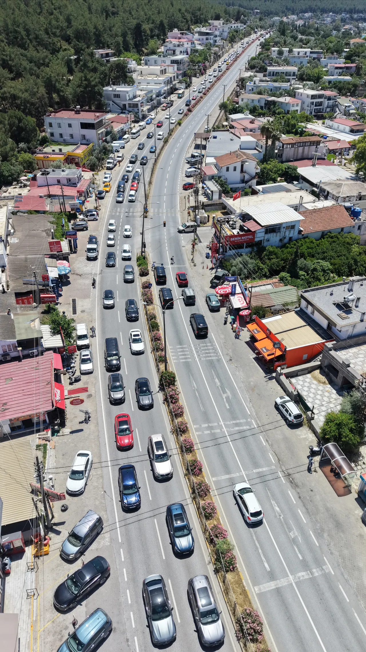 Son 36 saatte 25 binden fazla araç çıkışı! Bayramda akın akın gittiler… Doluluk yüzde 90’a ulaştı