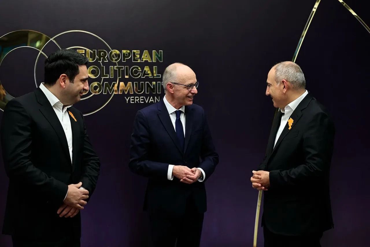 Avrupa Siyasi Topluluğu 8. Zirvesi'nde Trump mesajı: Macron planı reddetti, Almanya onayladı