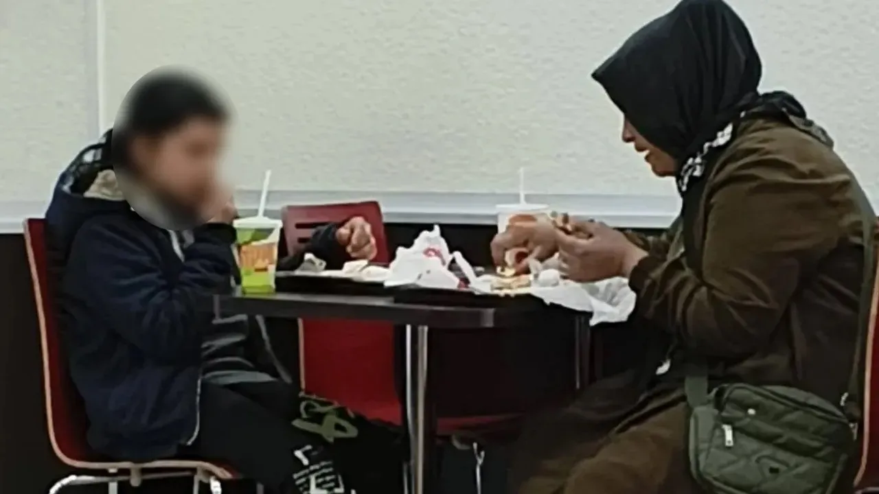 Burger King'deki skandal olayda hesap vakti! Bakanlık 'insanlık ayıbı' için düğmeye bastı