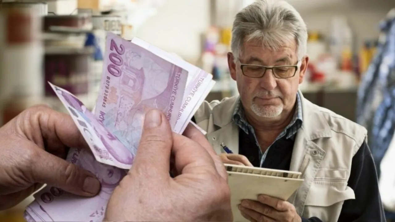 Hem çalışıp hem aylık almak mümkün mü?