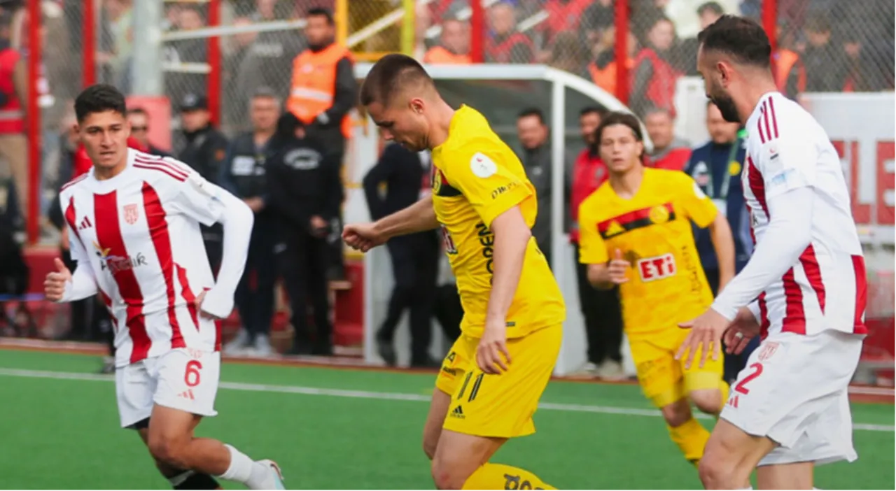 Eskişehirspor, Ayvalıkgücü'ne boyun eğdi