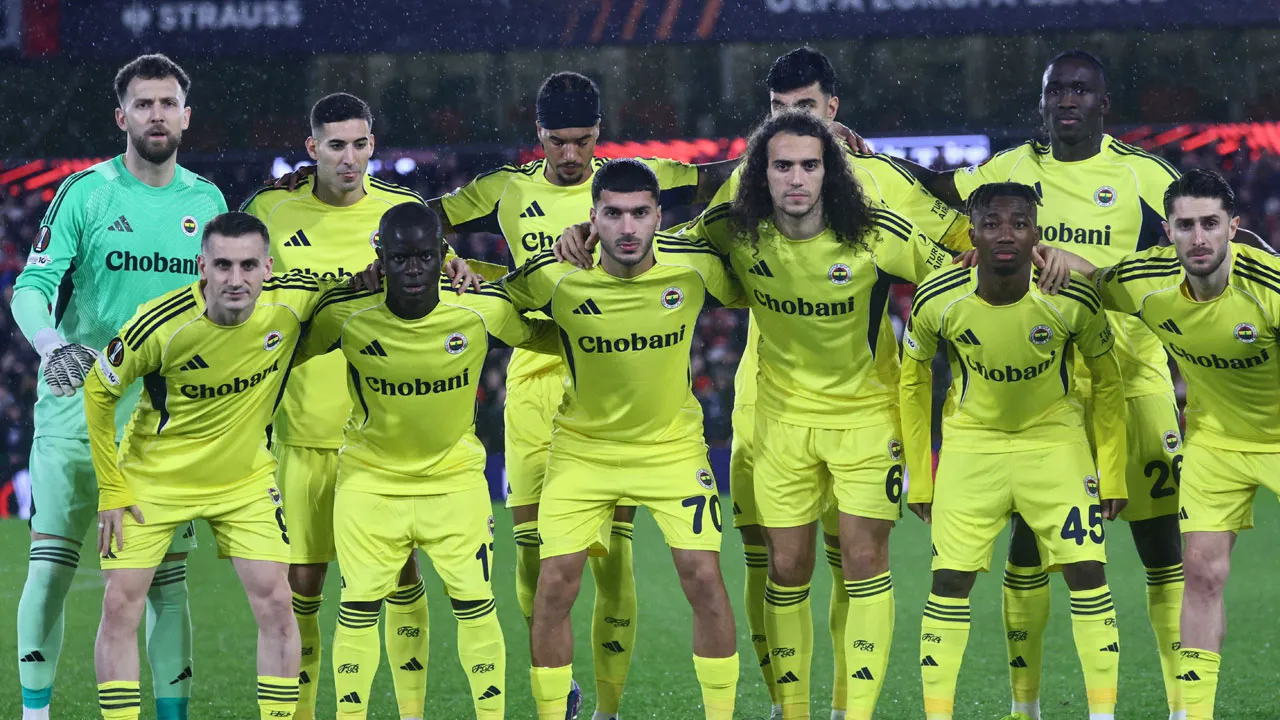 Fenerbahçeli yıldız, Trabzonspor'a gidiyor: 'Hayırlı olsun'