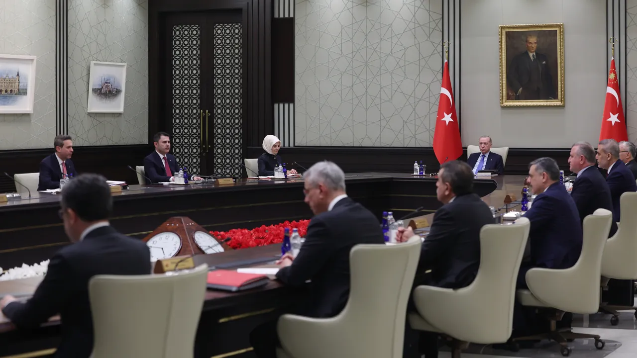 Kabine Toplantısı başladı! Bayram tatili, Orta Doğu, enflasyonla mücadele masada olacak