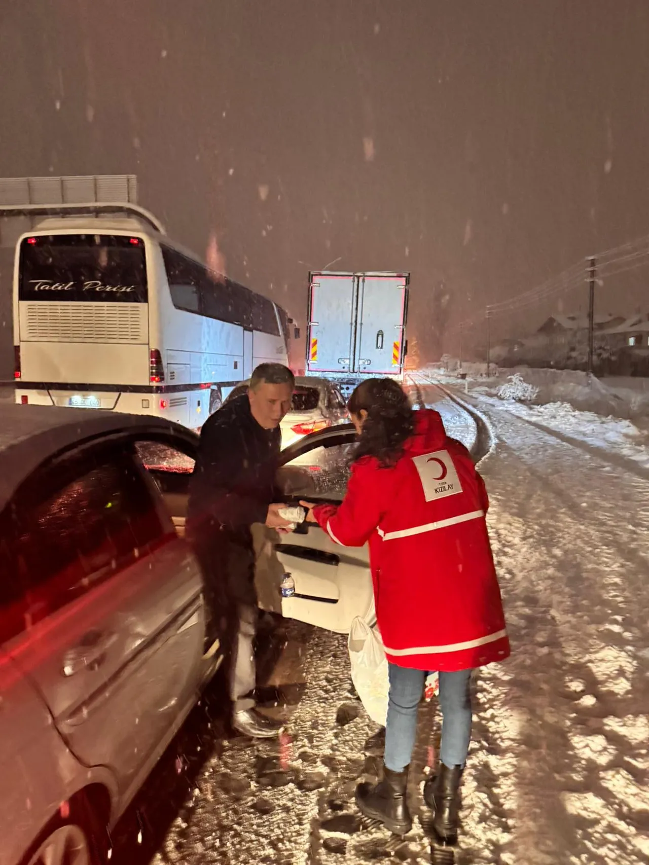 Mayıs ayında kar sürprizi! Ankara, Bolu ve Adana dahil birçok il beyaza büründü