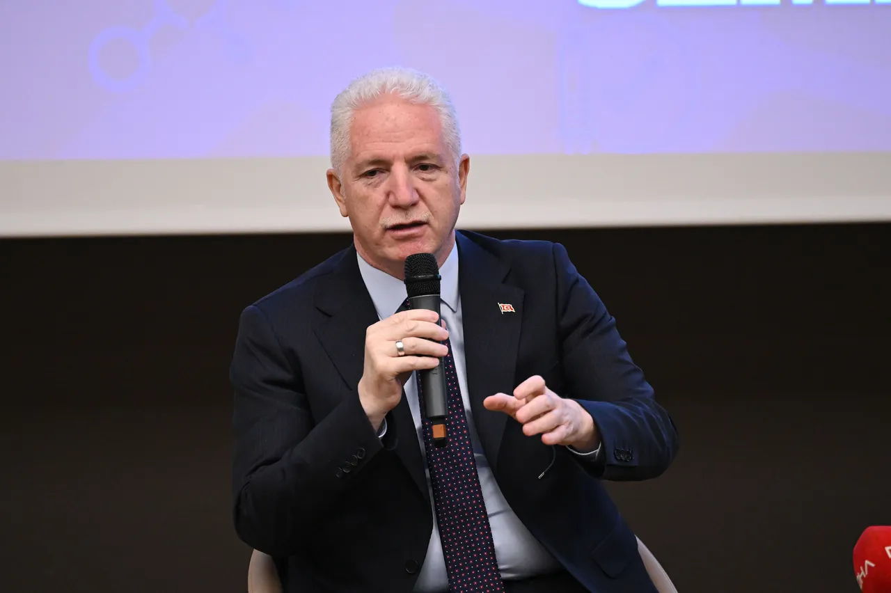 İstanbul Valisi Davut Gül