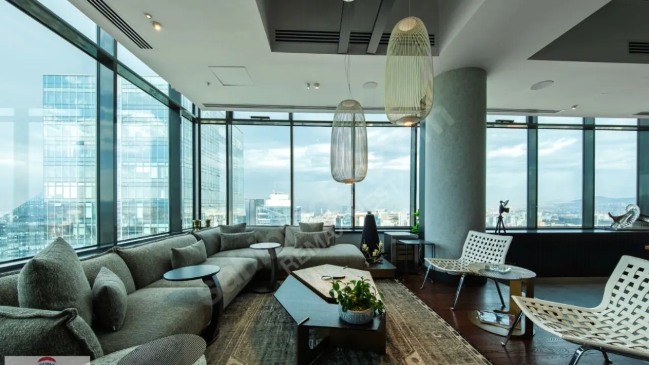10 oda, 6 banyo, 6 balkon! Herkes Ankara Çukurambar'daki 579 milyon TL'lik lüks evi konuşuyor