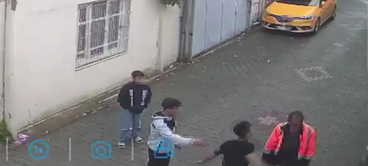 14 yaşındaki çocuk evsiz adamı yumrukladı! Hakkında karar çıktı