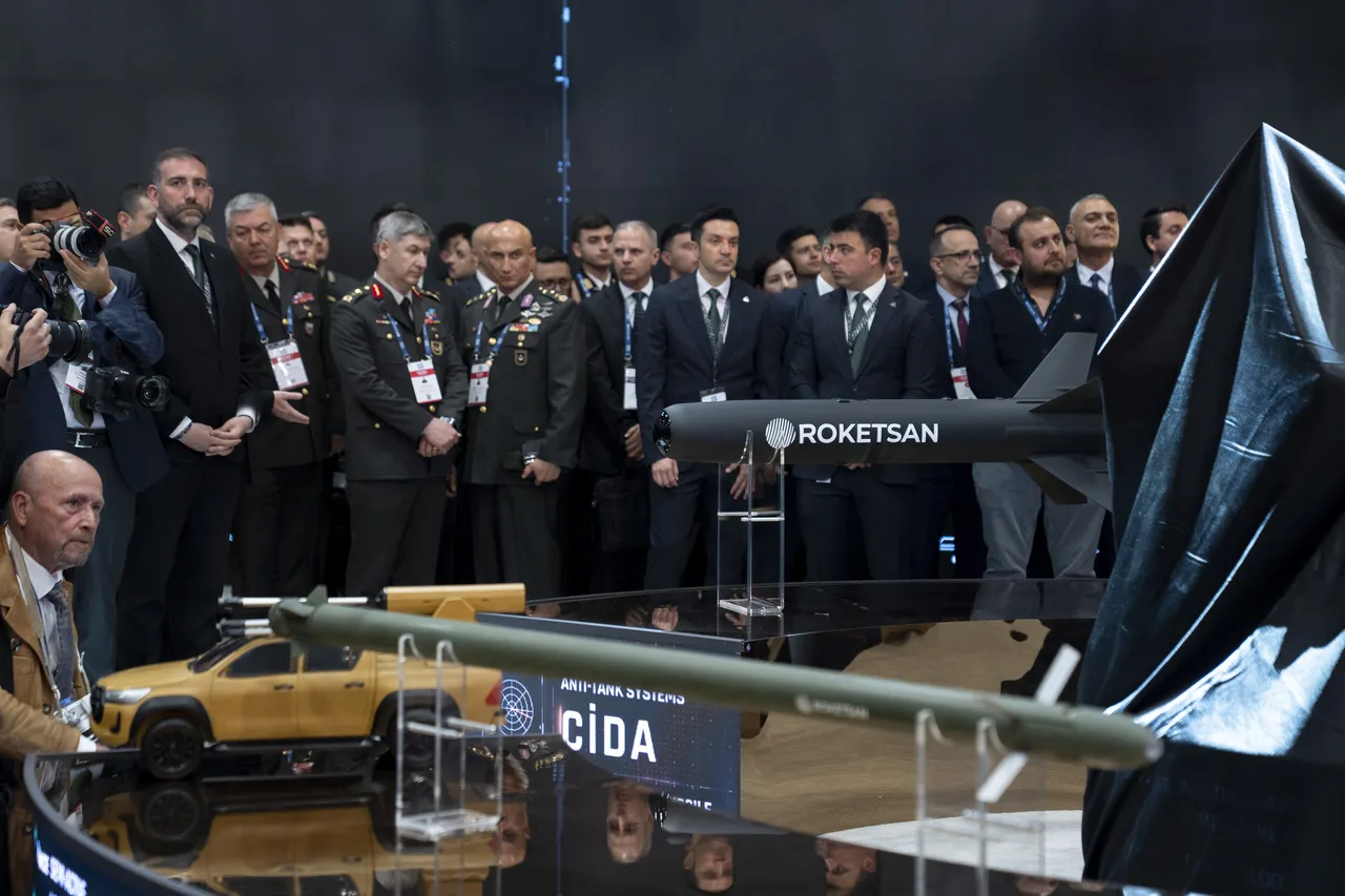 Bakan Güler'den SAHA 2026'da dünyaya net mesaj! "Hiç düşünmeden kullanırız"