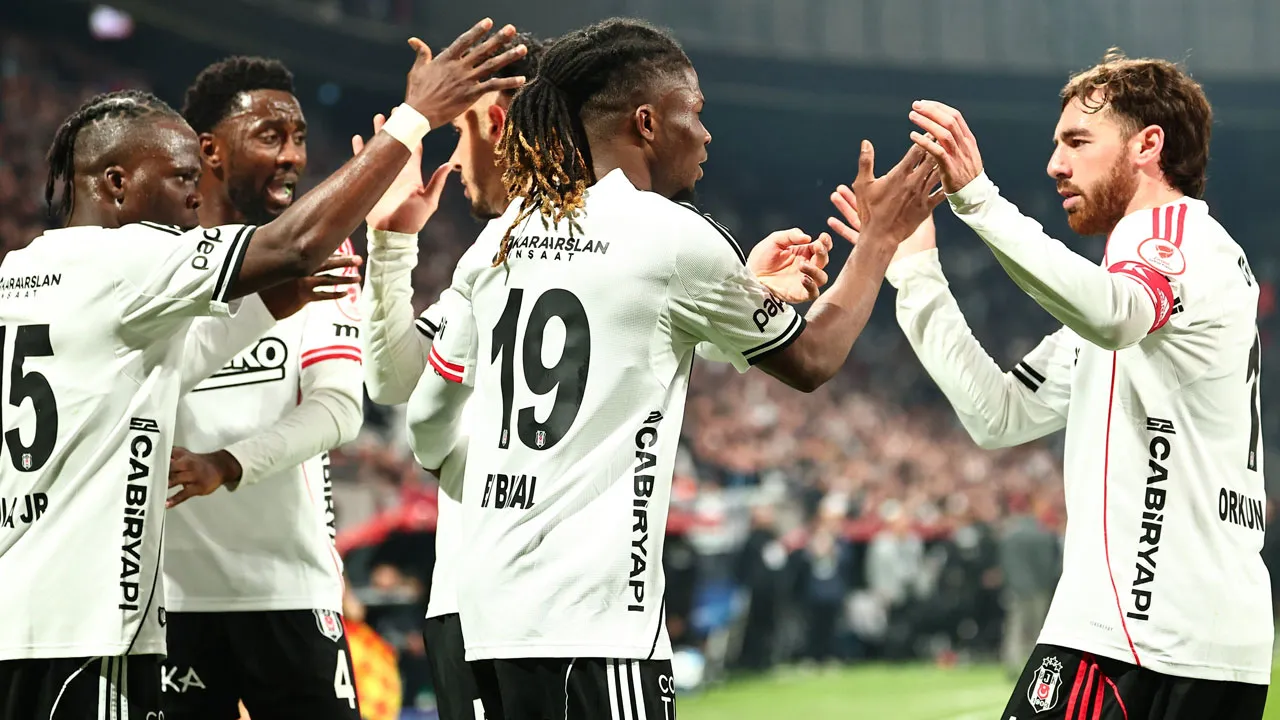 Beşiktaş'ın Konyaspor maçı 11'i açıklandı!