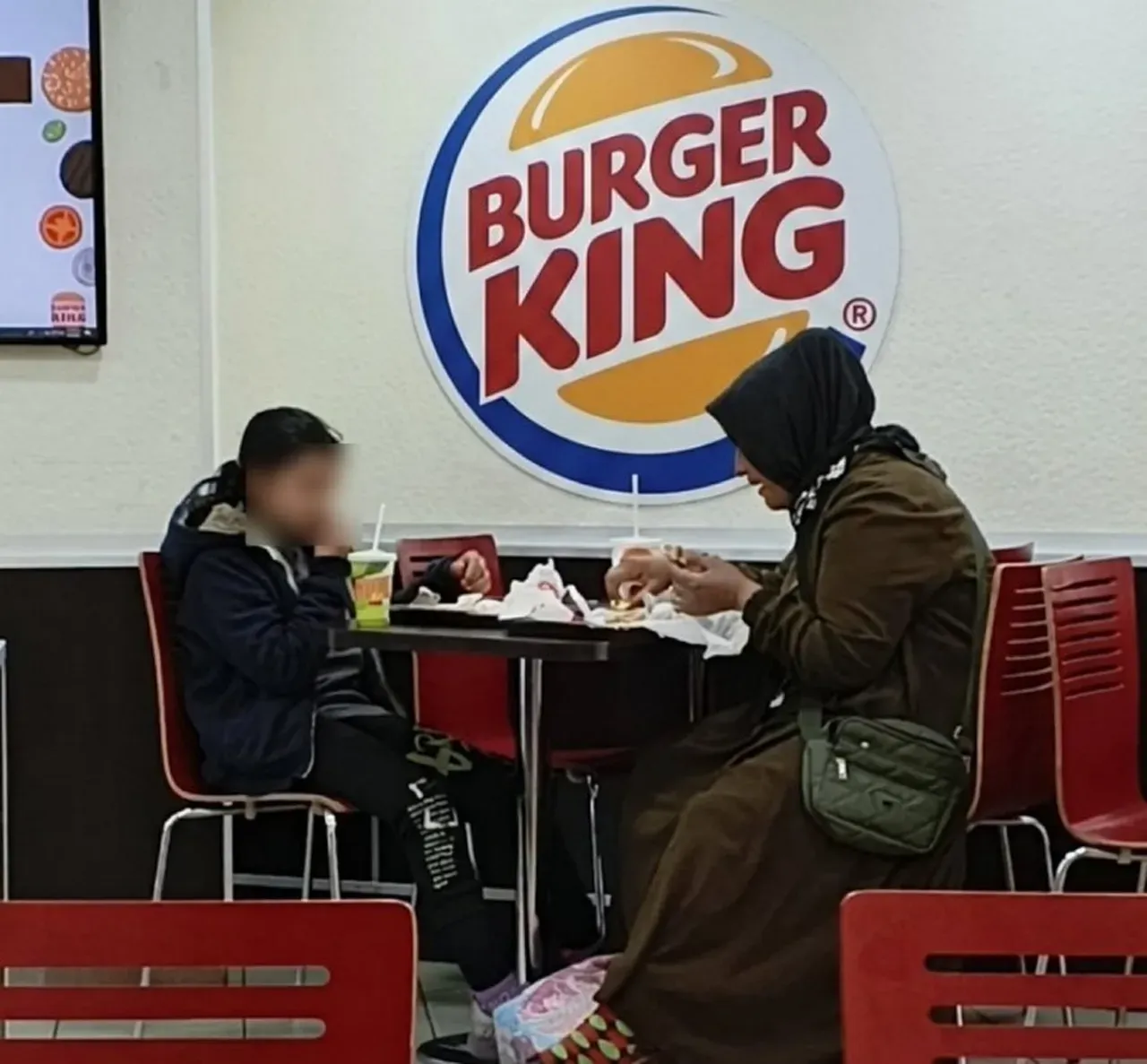 Burger King'deki skandala ceza! Ticaret Bakanlığı acımadı