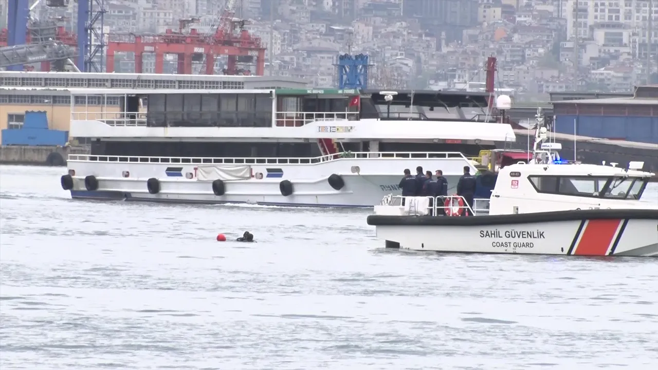 Kadıköy vapurunda kaybolan kadının cansız bedeni Üsküdar’da bulundu 